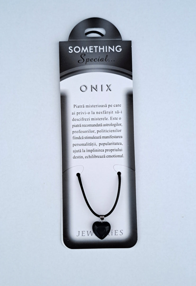 Set Pandantiv inimioara din Onix cu felicitare personalizata, amuleta pentru forta interioara