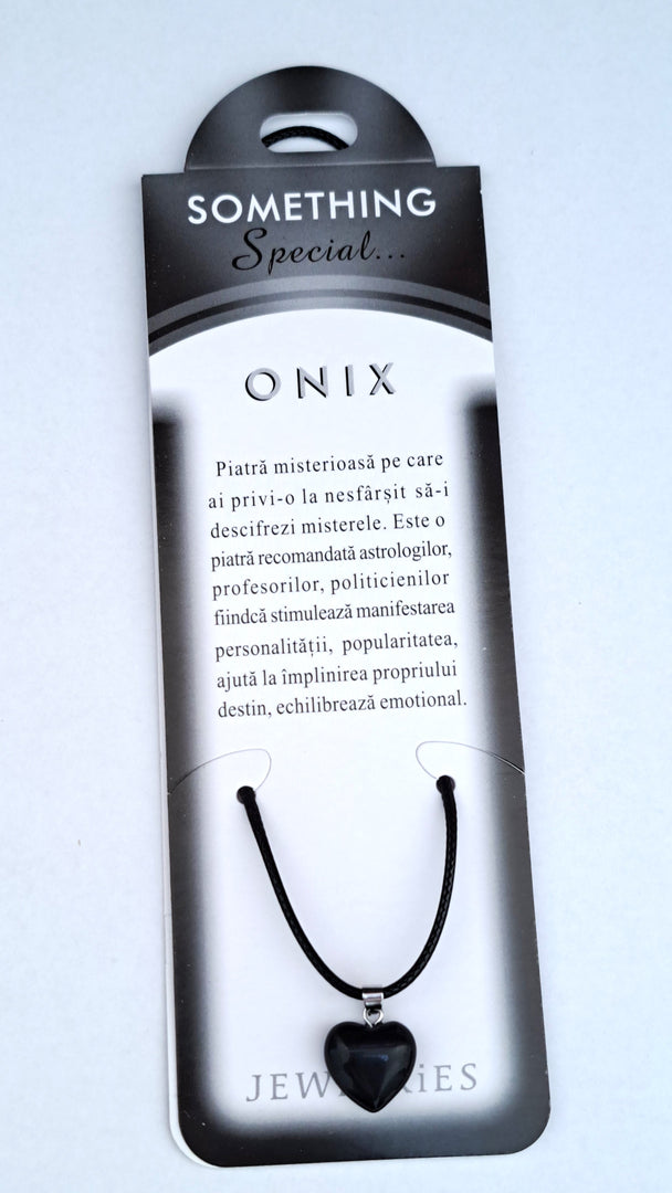 Set Pandantiv inimioara din Onix cu felicitare personalizata, amuleta pentru forta interioara