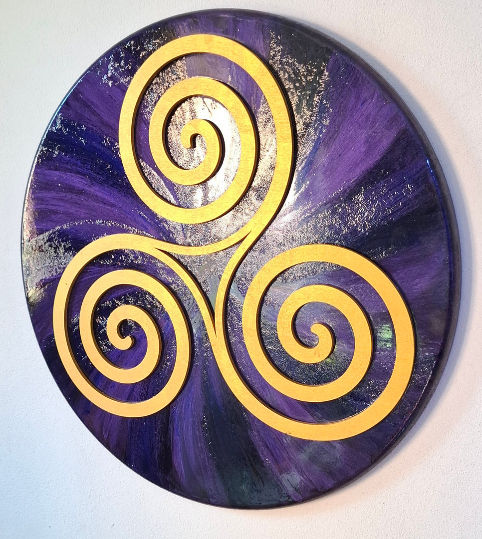 Tablou cu Shungit si Plasma, PlasmaThor – Triskelion, 58 cm Mov cu Albastru