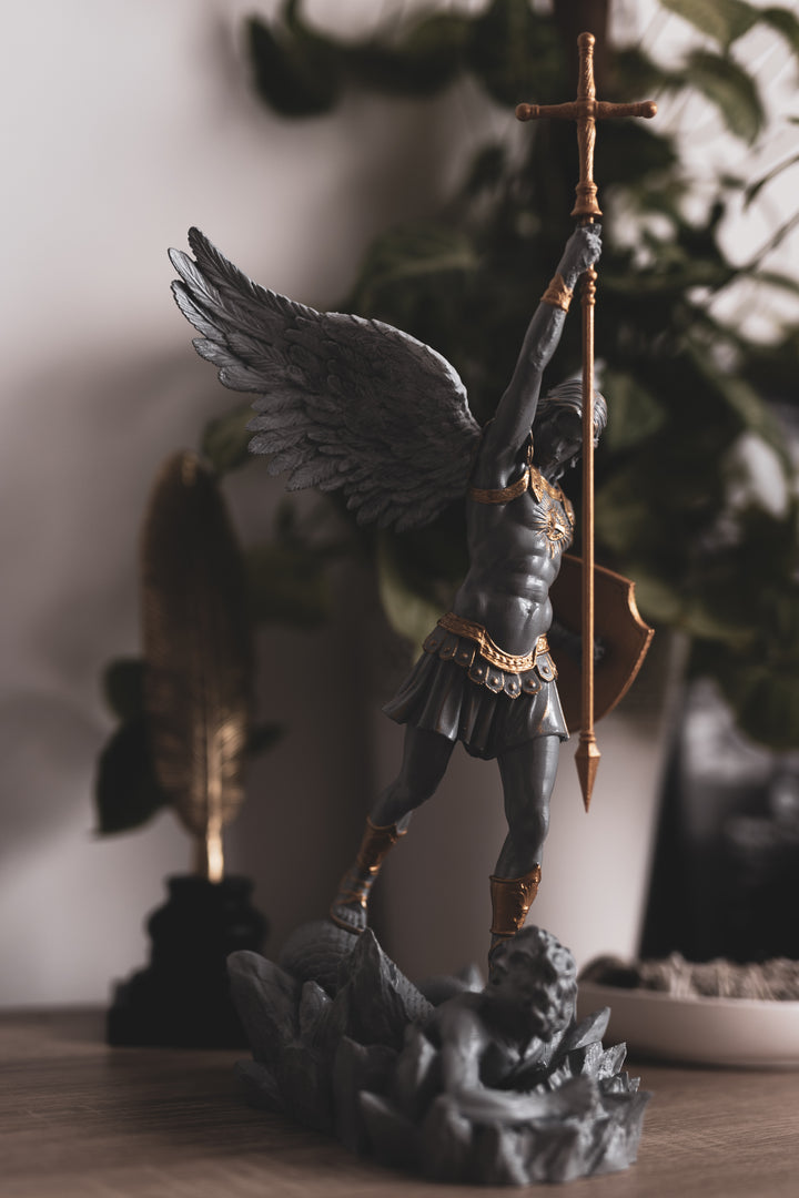 Statueta/Armonizator cu Plasma - Arhanghelul Mihail - 43 cm