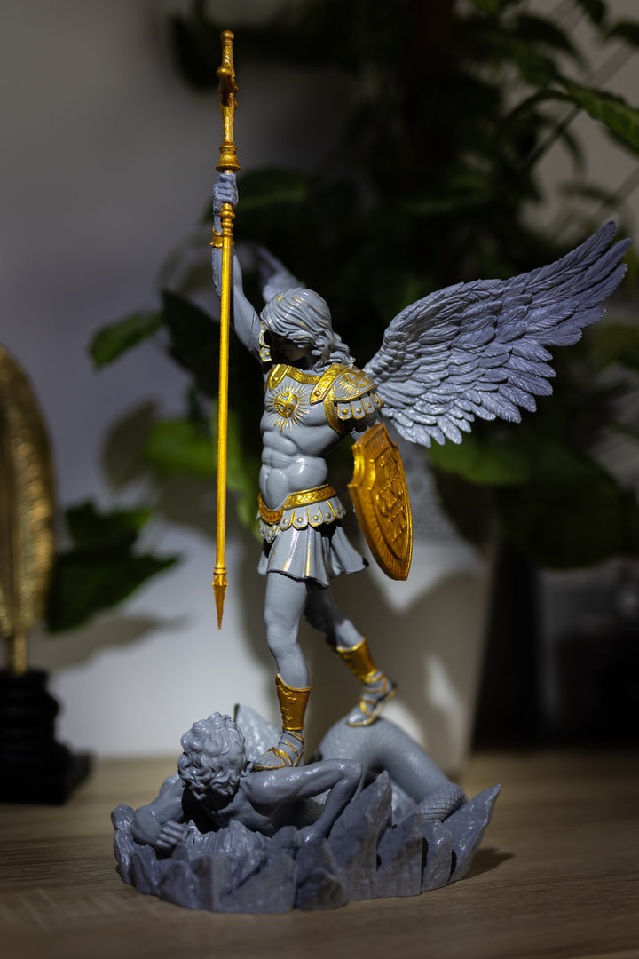 Statueta/Armonizator cu Plasma - Arhanghelul Mihail - 43 cm