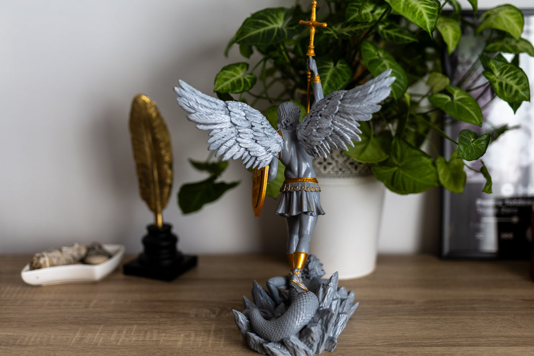 Statueta/Armonizator cu Plasma - Arhanghelul Mihail - 43 cm