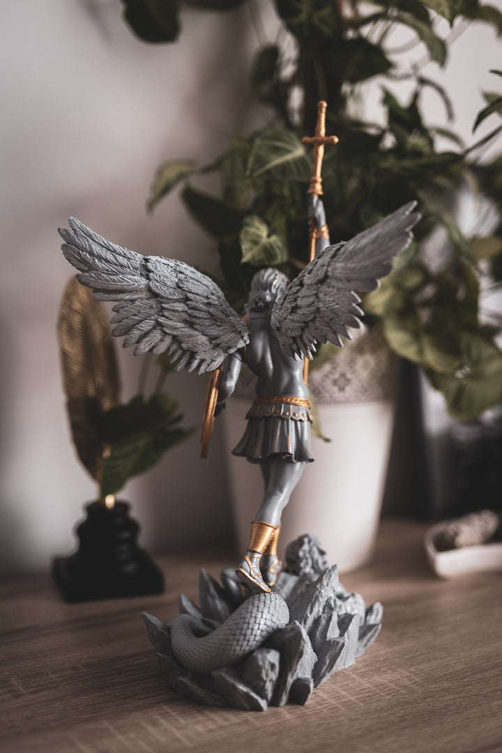 Statueta/Armonizator cu Plasma - Arhanghelul Mihail - 43 cm