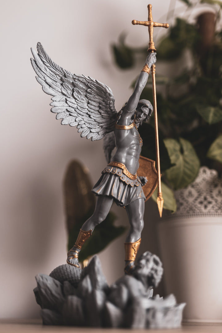 Statueta/Armonizator cu Plasma - Arhanghelul Mihail - 43 cm