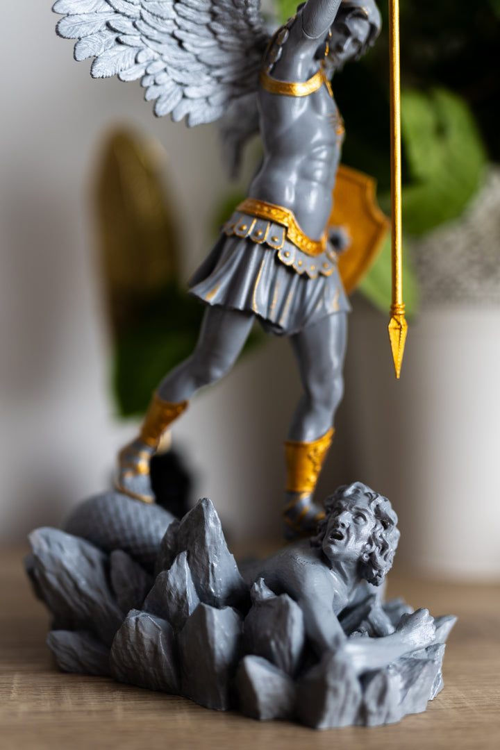 Statueta/Armonizator cu Plasma - Arhanghelul Mihail - 43 cm