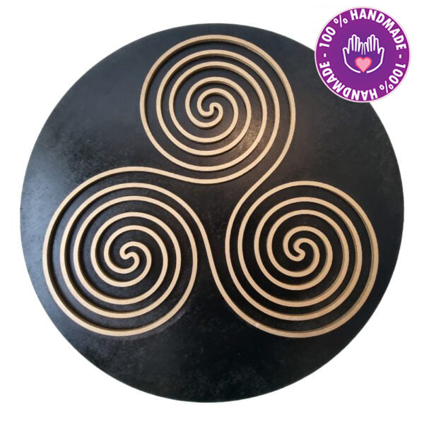 Tablou cu Shungit si Plasma, PlasmaThor Gold – Triskelion, 58 cm
