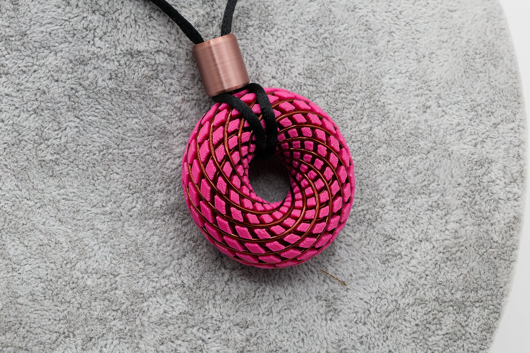 Pandantiv PlasmaThor  Rodin Coils (Magenta)